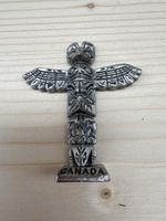Totempfahl Souvenir Kanada Metall silberfarben gebraucht