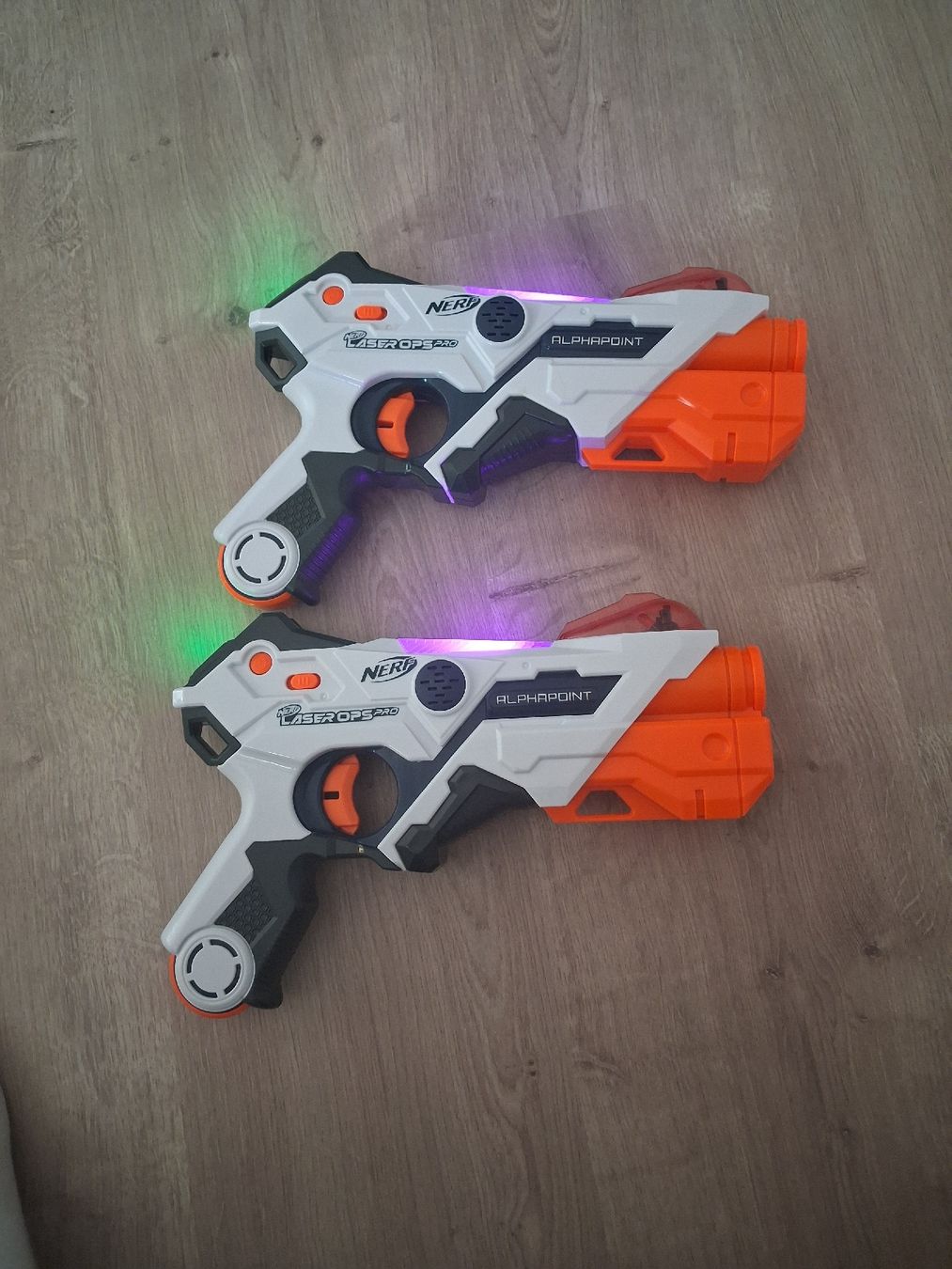 Nerf Giocattoli: 2 Elektrische Laser Nerfs – Usato da Ried b. Kerzers venduto da Juere76 1