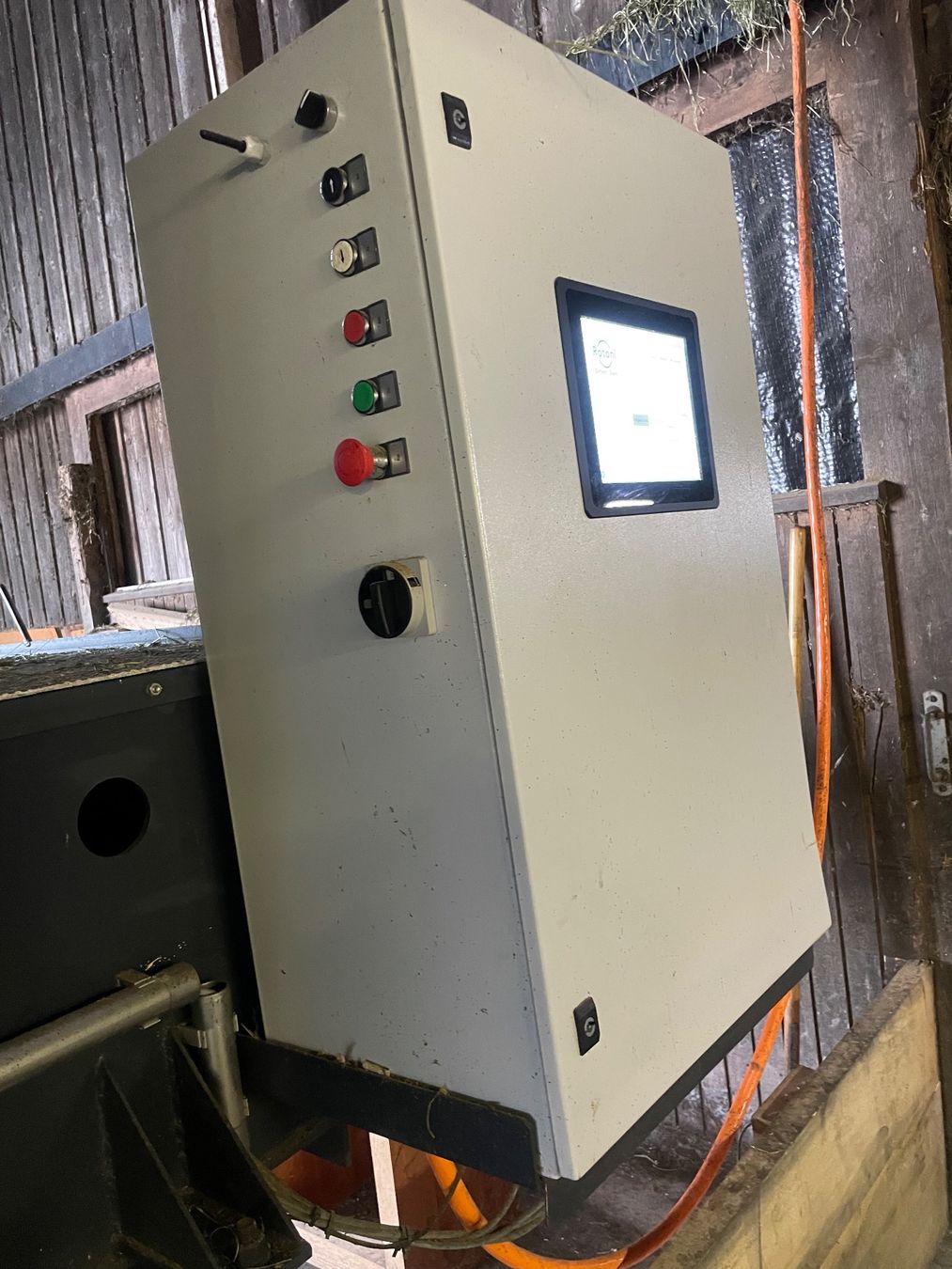 Tutte le macchine: Stationärer voll elektrischer 9m3 Futtermischer – Usato da Waldkirch venduto da mischa007 4