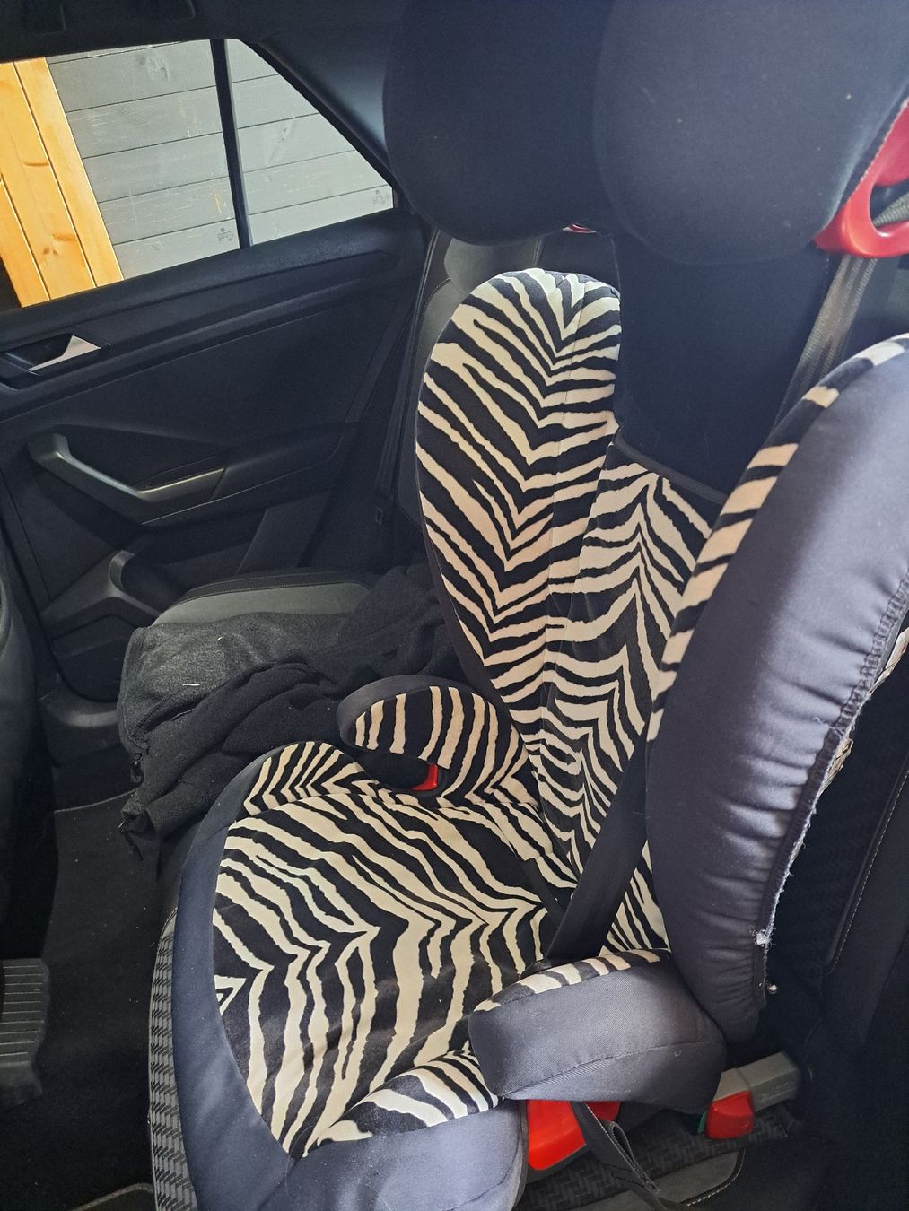 Britax Römer Seggiolini per auto: Kinder Autositz Römer mit Isofix – Usato da Niederbipp venduto da filou0711 8