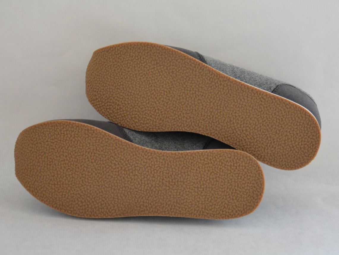 Scarpe da donna: Sneaker Plateau-Sneaker Pull&Bear Grau Gr. 38 neu! – Nuovo (secondo la descrizione) da Bern venduto da SecondWave 5