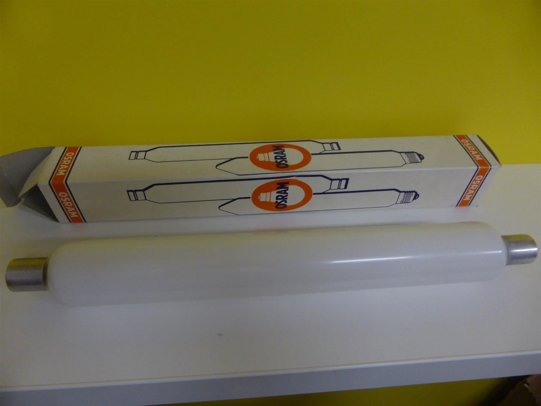Lampade: Osram Spiegelschrankleuchte 40W – Nuovo e nell'imballaggio originale da Schübelbach venduto da Dolly990_2