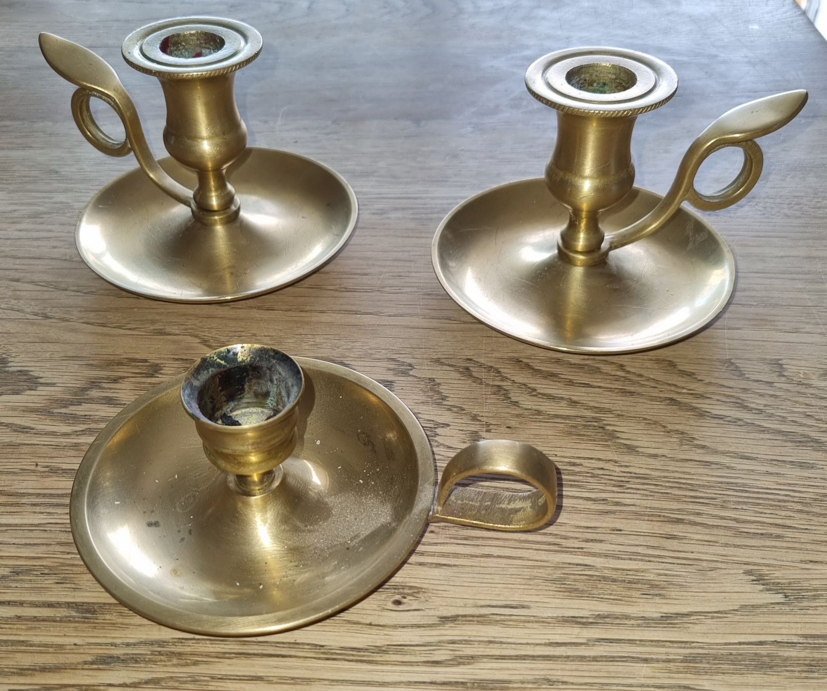 Portacandele: Kerzenhalter mit Griff, Antik – Usato da Augst BL venduto da Joker86