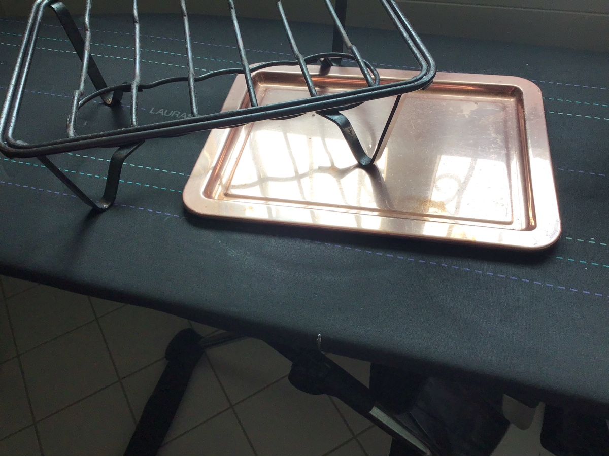 Piatti di portata:  Plateau cuivre et fer forgé ancien  – Usato da Laufen venduto da Babouche4242 1