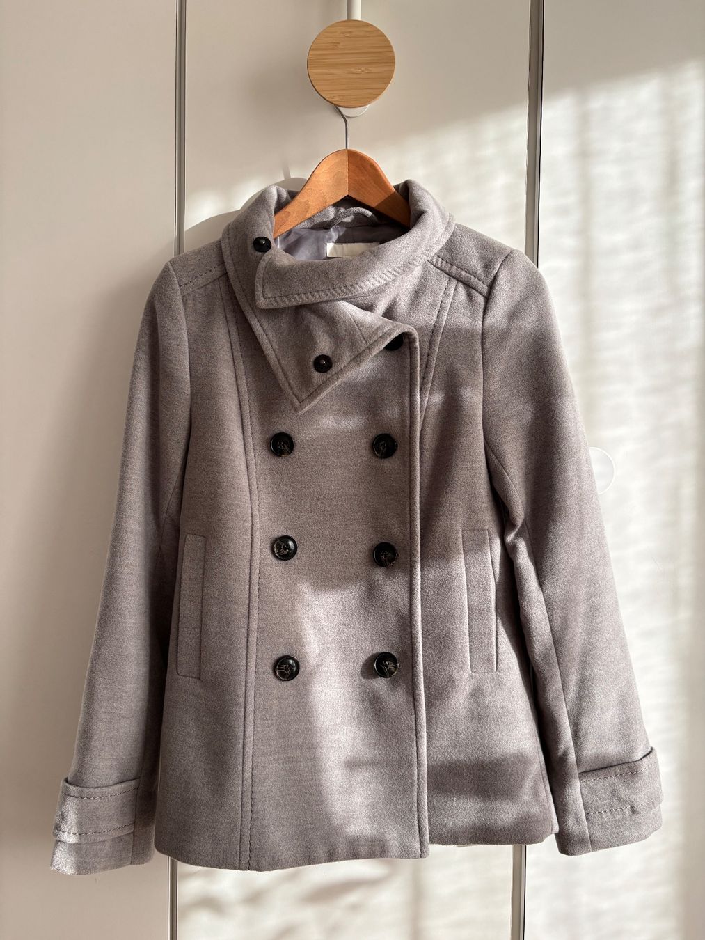 H&M Mäntel: Zweireihiger Kurzmantel – Neu (gemäss Beschreibung) aus Niederrohrdorf von Madoqua