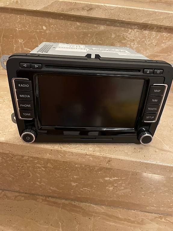 Navigationsgeräte: VW Navigation RNS510 1T0035680C – Gebraucht aus Basel von plam108