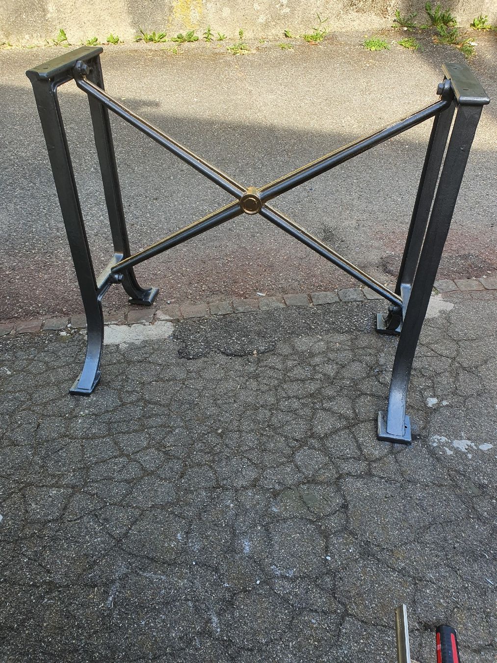 Tables: Stehtisch massiv / restauriert – D'occasion à Wangen b. Olten par Hecht62xyz 3