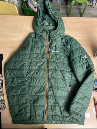 Everest Steppjacke Gr 158/164 grün neuwertig