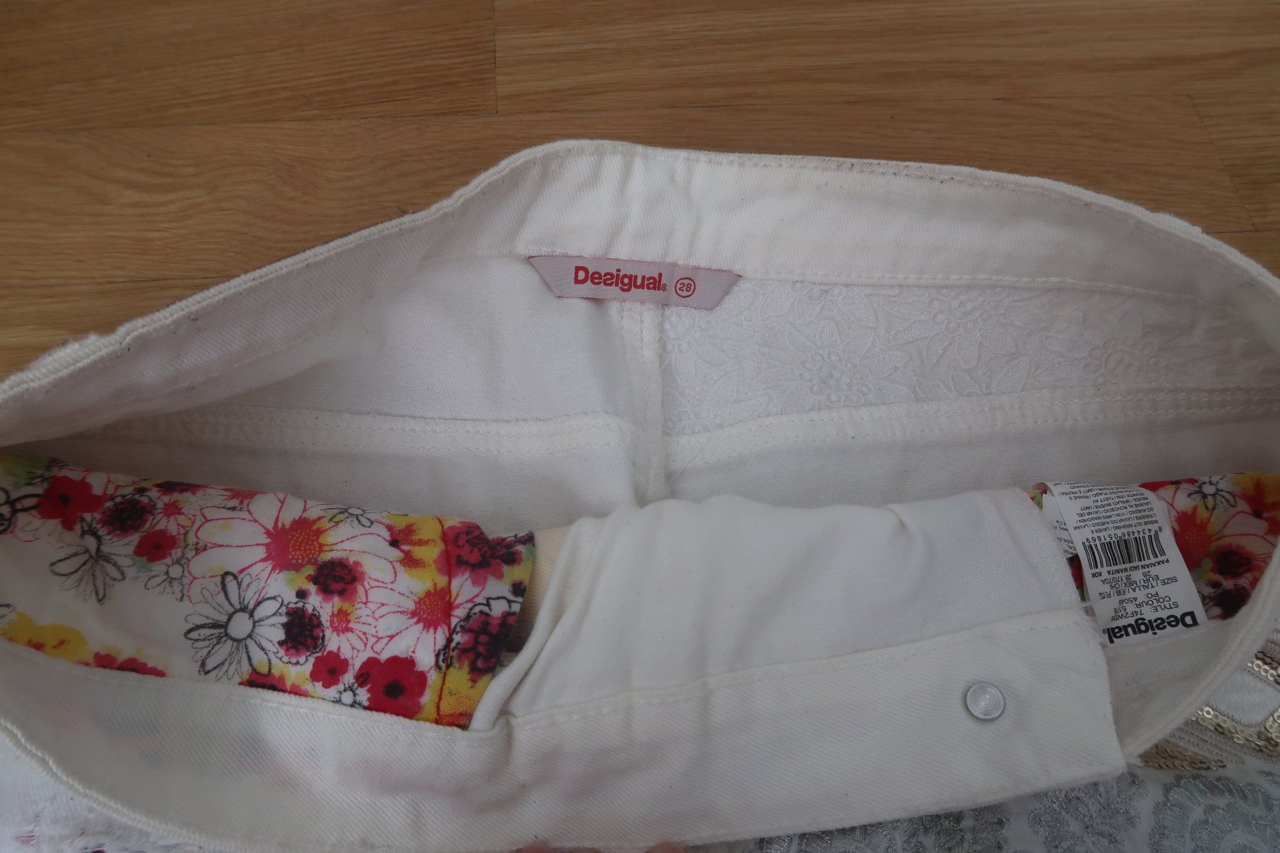 Desigual Jupes: Desigual Rock Gr.28 – D'occasion à Lindau par Seepferd33 2