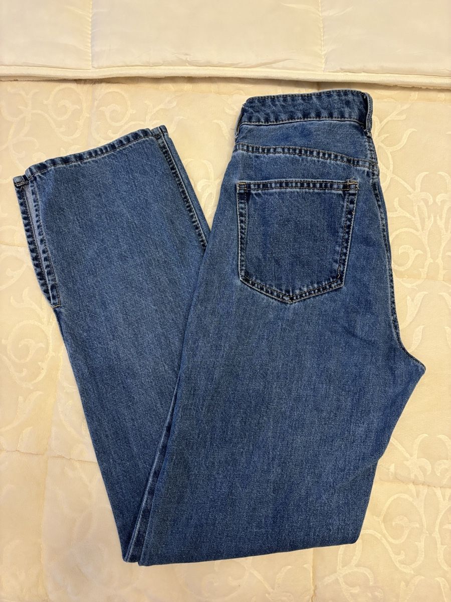 Jeans: NEW - High Waist Flared Split Ends Blue Jeans NP: 55.- – Nuovo (secondo la descrizione) da Horgen venduto da len_qjz9 1