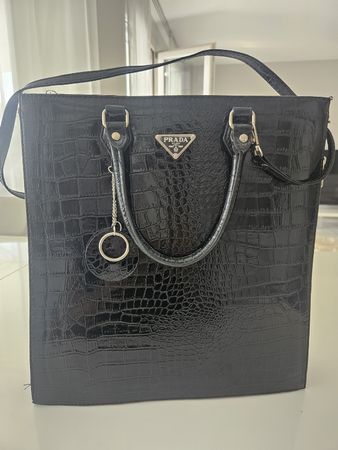 Tasche Prada