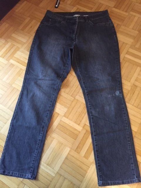 Jeans: Damen Jeans Hose Grösse 44 – Gebraucht aus Emmen von Aribini