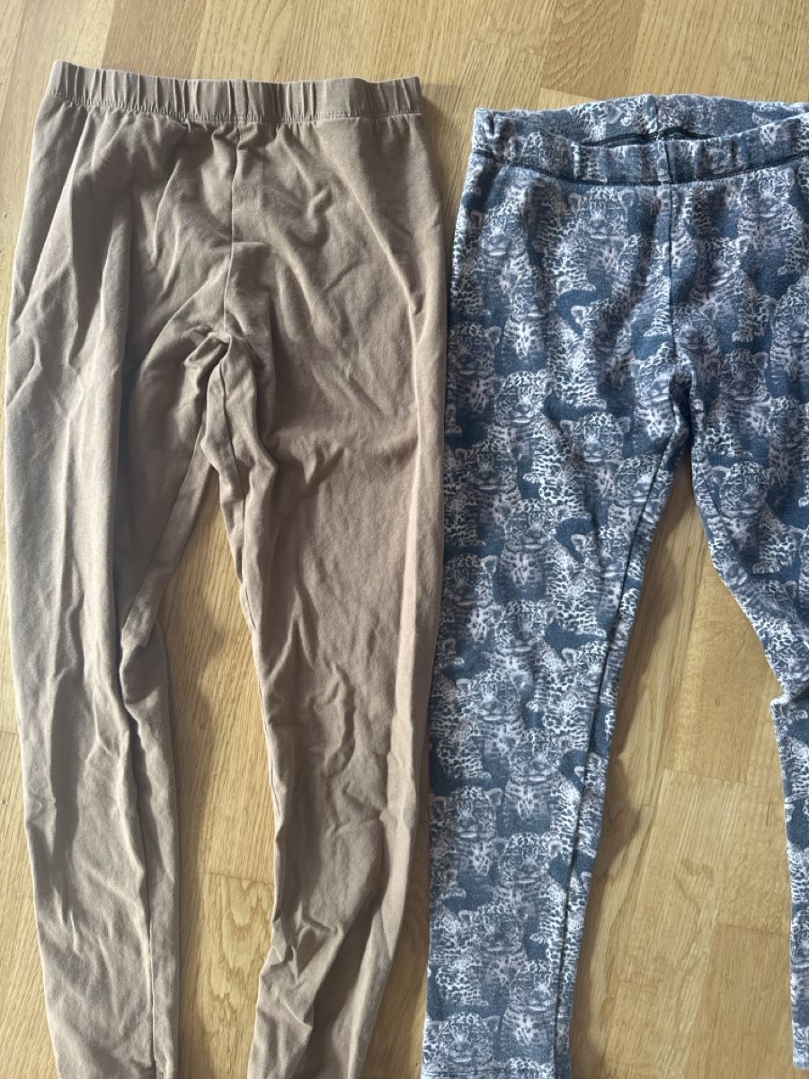 Calze & Collant: 4 Leggings 134 – Usato da Wädenswil venduto da dorodi 1