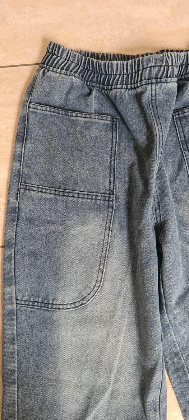 Jeans: Jeans mit elastischem Bund, Grösse M – Nuovo (secondo la descrizione) da Untersiggenthal venduto da elisabeth076 1