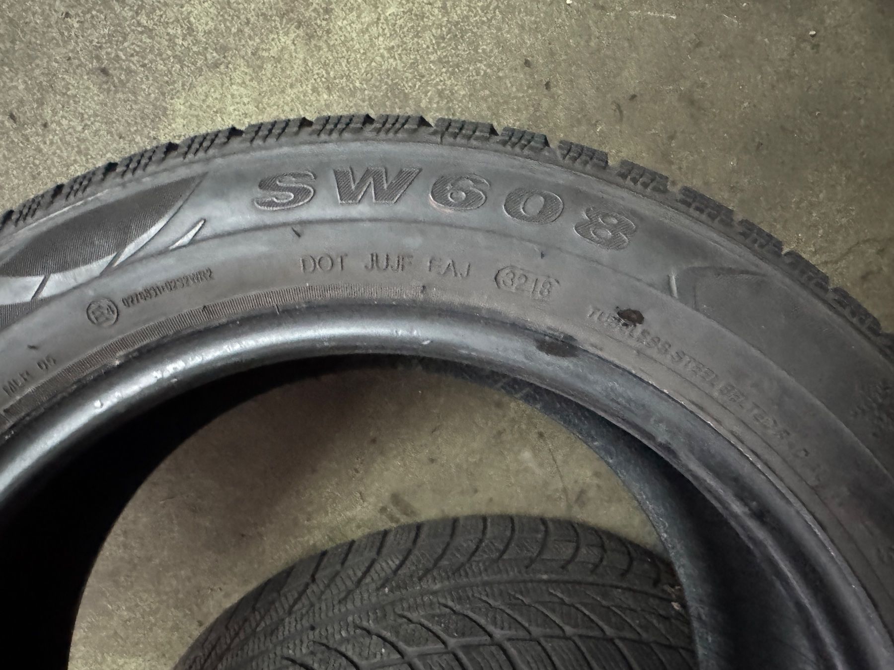 Goodrich Pneus & Kompletträder: 205/55R16 – Gebraucht aus Widen von Dinero02 5