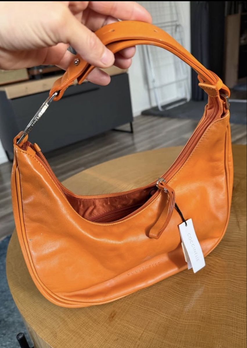 Coccinelle Borse da donna: Sac à main de la marque coccinelle – Nuovo (secondo la descrizione) da Chalais venduto da are_5zrp