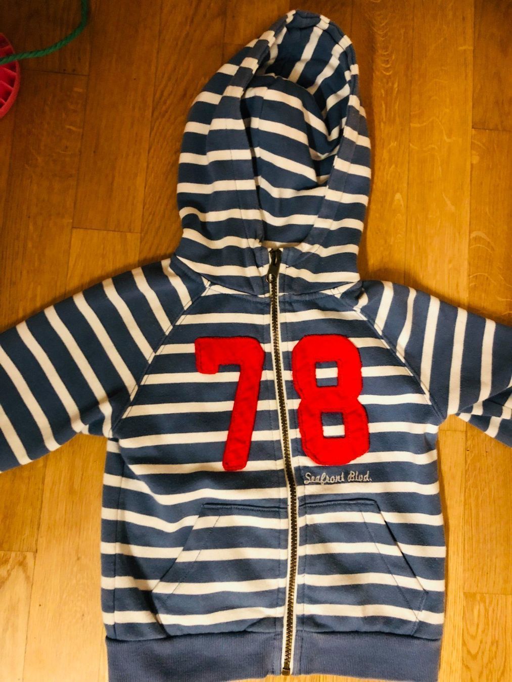 Pullover & Sweatshirts: Schöne Pullover von H&M Gr.98/104 – Gebraucht aus Buchs SG von sunset55