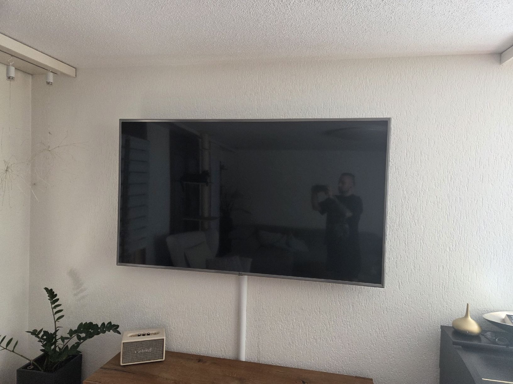 LG Televisori: LG LCD Diagonal 194 cm – Usato da winterthur venduto da Atum 3
