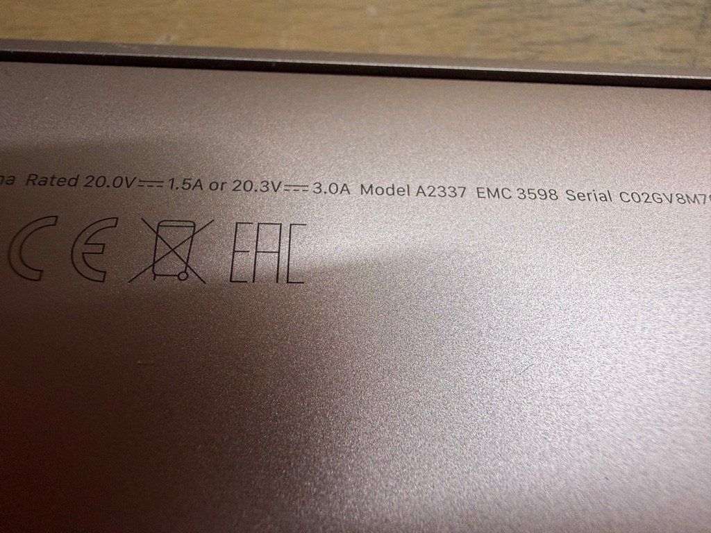 Apple Notebook: Macbook Air 2020 M1 Model 2337 – Usato da Au SG venduto da bah_6f5w 2