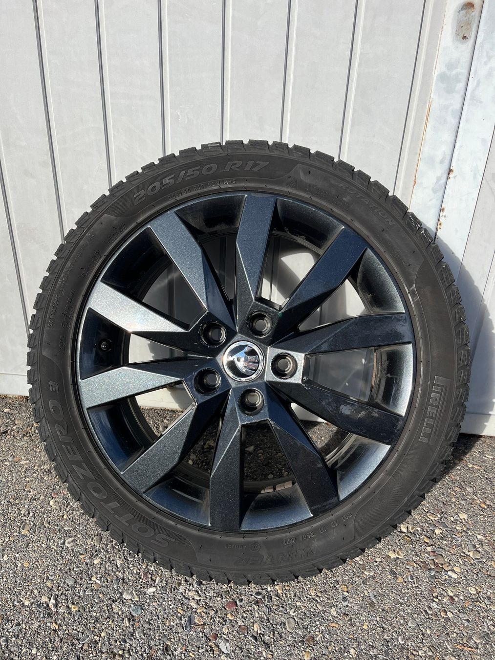 Skoda Pneumatici & Ruote complete: SKODA Winter Kompletträder – Usato da Adliswil venduto da Martin.verkauft