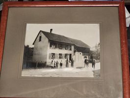Alte grosse Fotografie Bauernhof CH Ost um 1920 gerahmt 🖼️