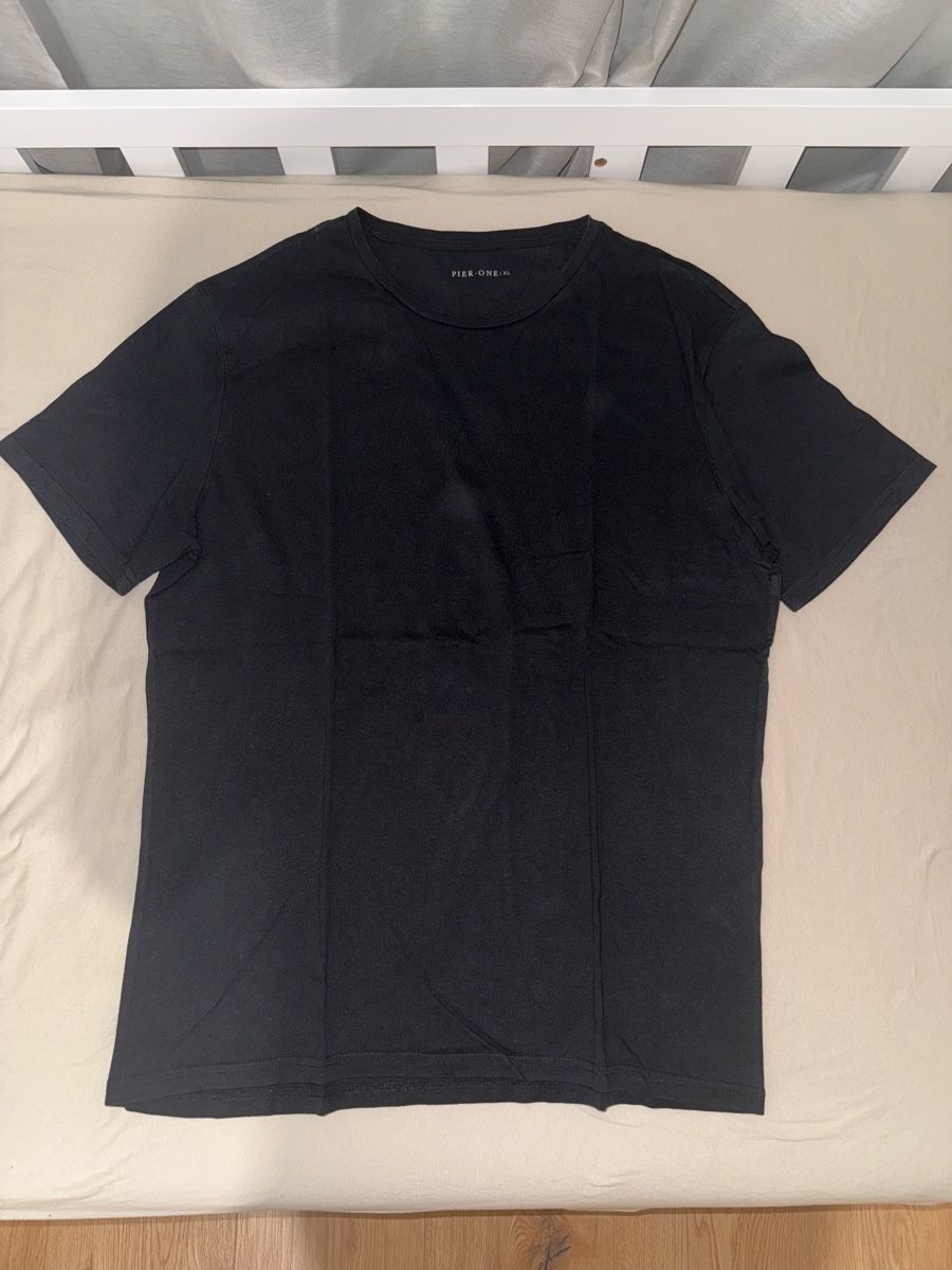 T-shirt: 3x T-shirt Pier One XL – Nuovo (secondo la descrizione) da Villaz-St-Pierre venduto da dav_w66n