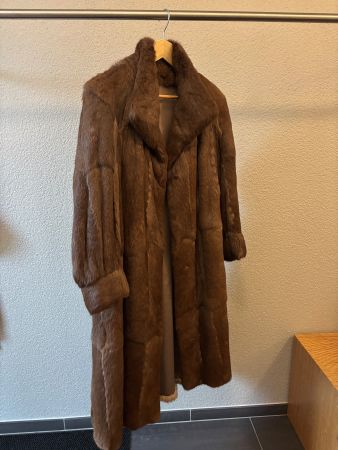Pelzmantel braun lang Damen Modell gebraucht guter Zustand