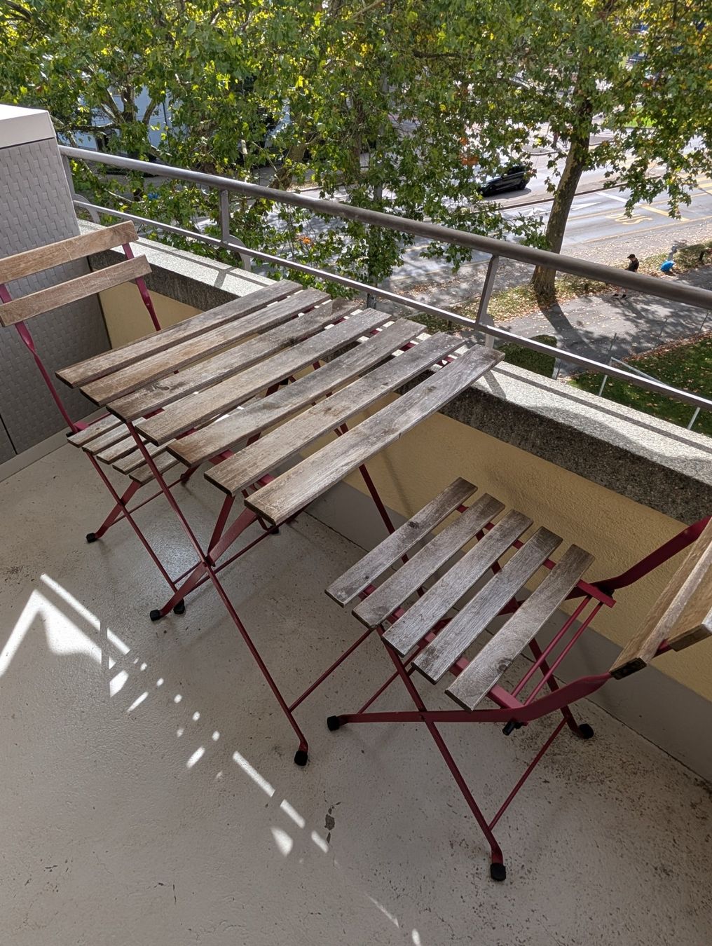 Ikea Tischset: Balkonset Klapptisch mit zwei Stühlen – Gebraucht aus Bern von tilz