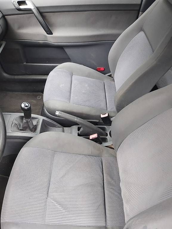 VW Automobili: VW Polo 1.2 Benzin – Usato da Rotkreuz venduto da SamuelH98 3