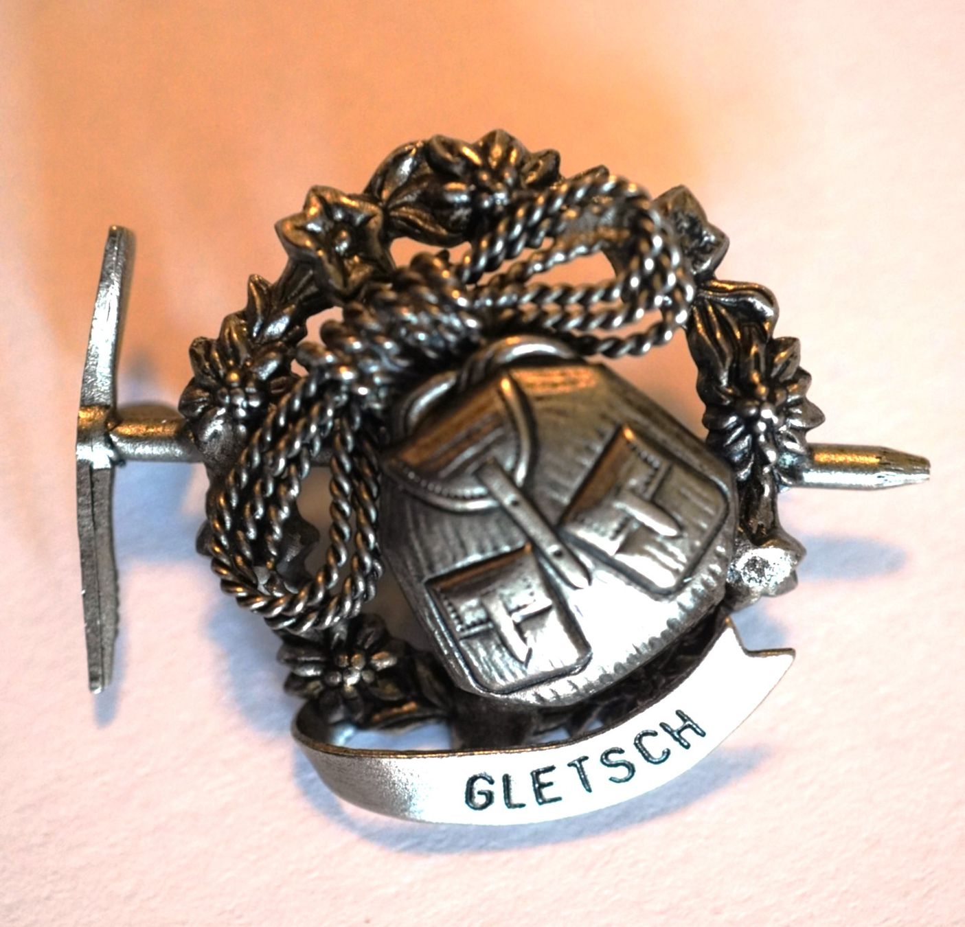 Plaquettes & Badges: Anstecknadel GLETSCH – D'occasion à Worb par worb01