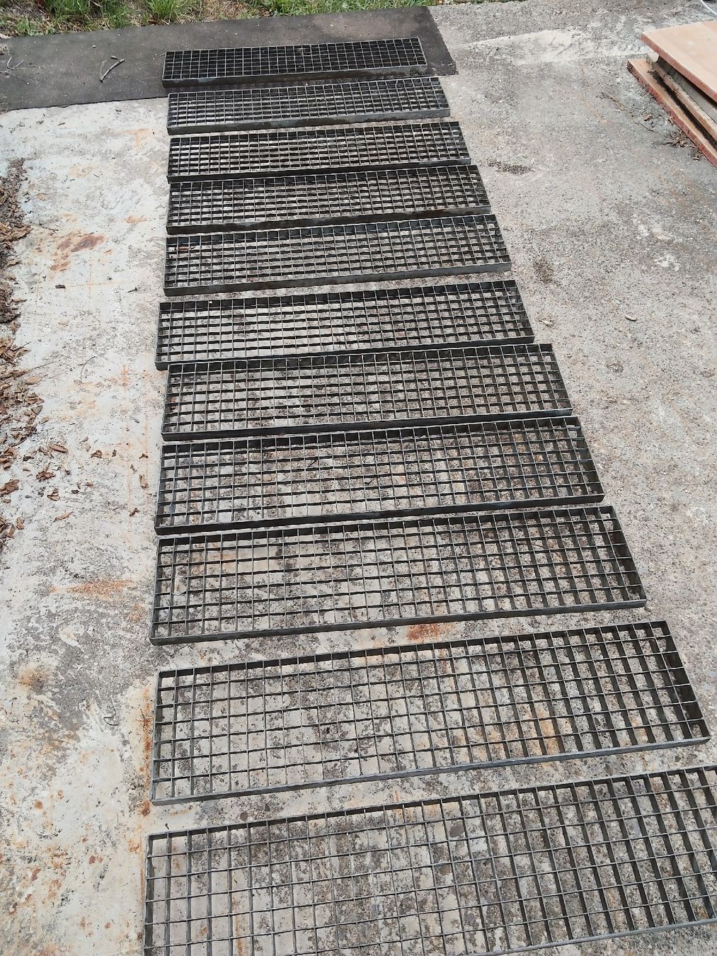 Escaliers: Treppe Tritte verzink  – D'occasion à Burgistein par Franks-Design 7