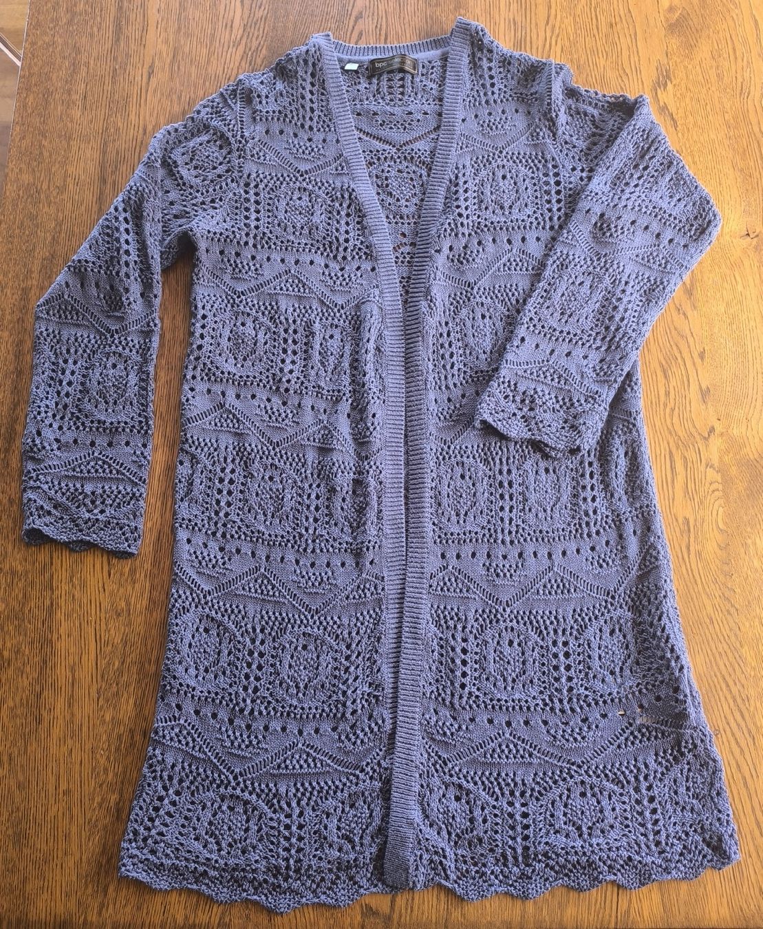 Giacche: Neue jeans blaue Strickjacke,40/42 – Nuovo (secondo la descrizione) da Schaffhausen venduto da gab_v5qf
