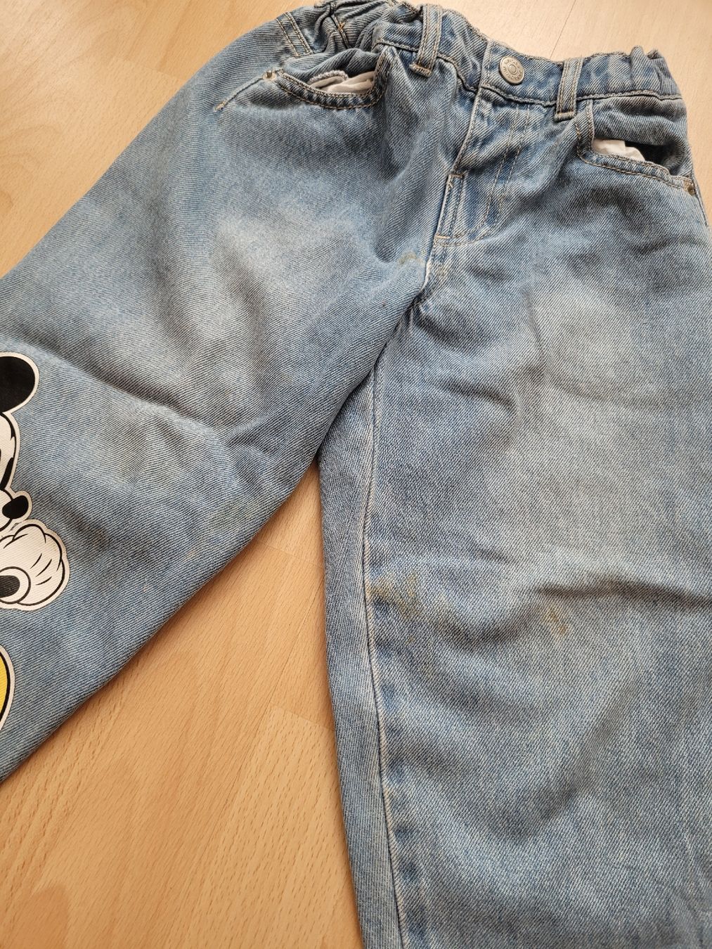 Zara Pantaloni: Hose Zara gr. 104 – Usato da Inwil venduto da Flower2325 1