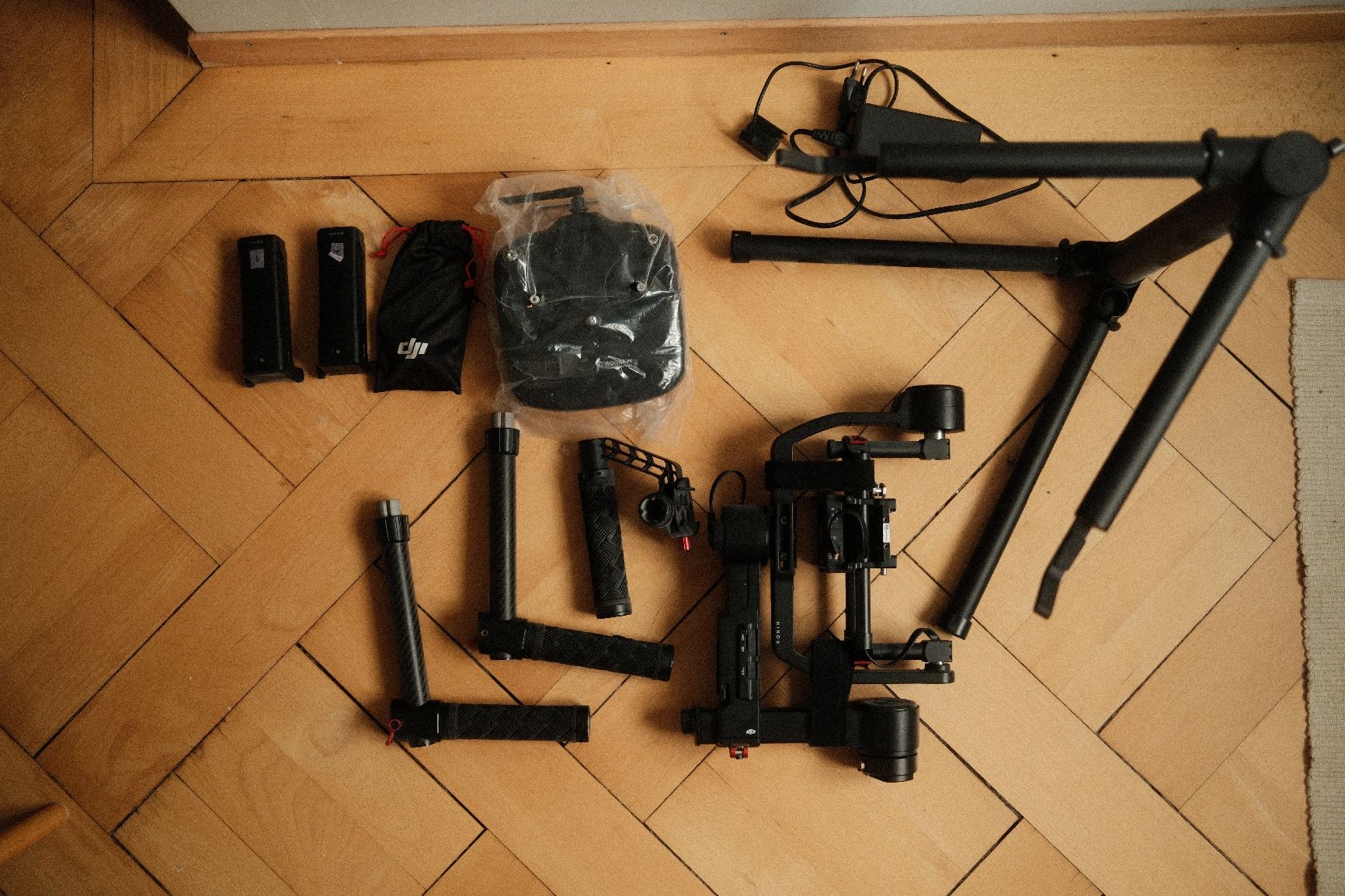 Appareil photo: DJI Ronin M Gimbal – D'occasion à Bern par redumbrella