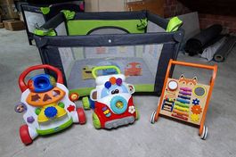 Mobili e giochi per neonato