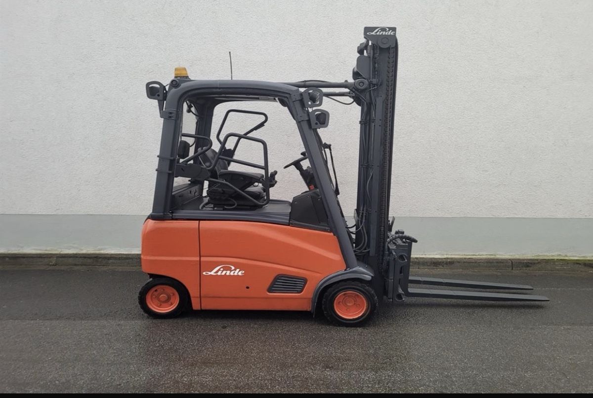 Linde Gabelstapler & Hubwagen: Stapler Linde E20PH – Gebraucht aus Wängi von First_Solutions_AG
