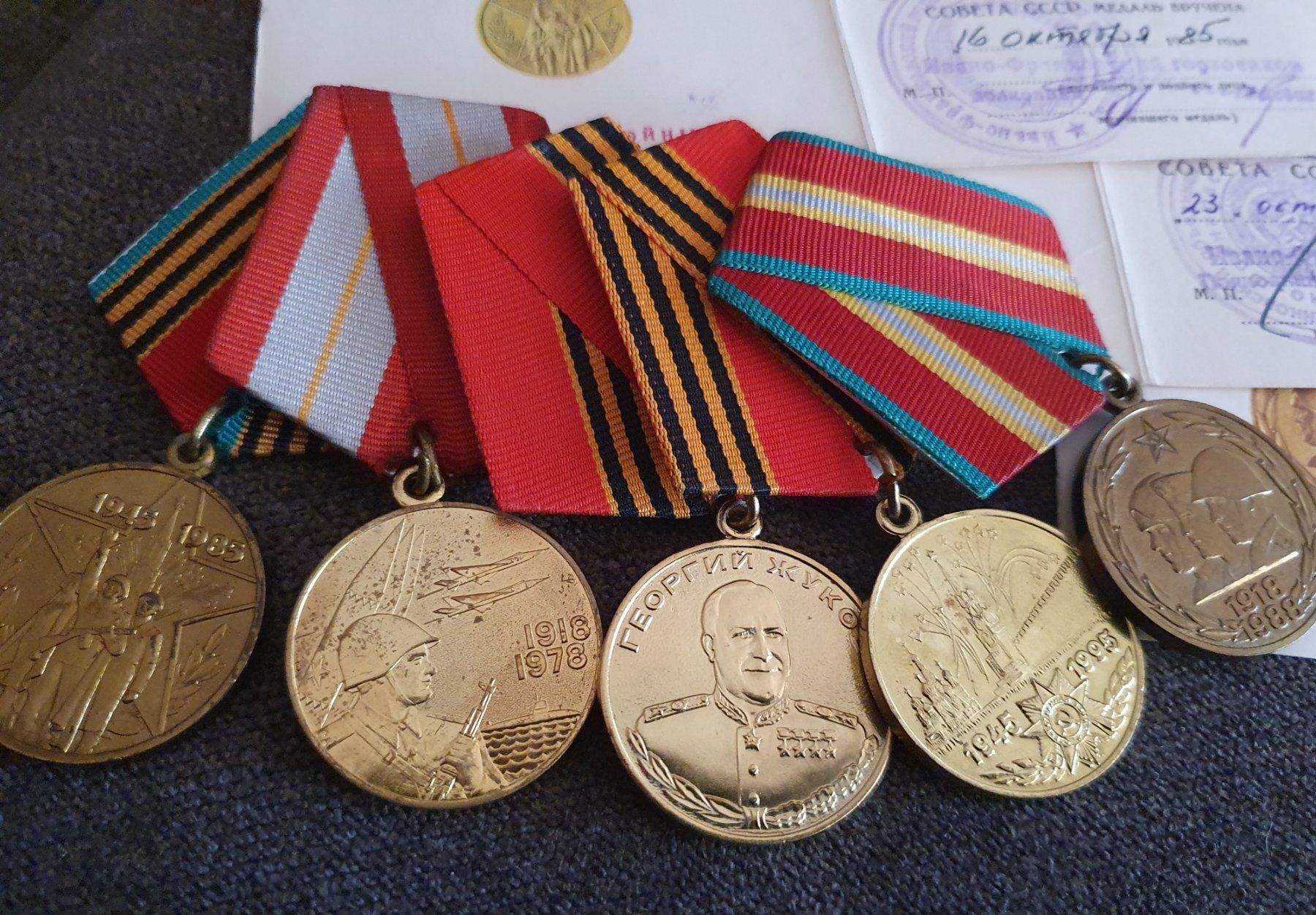 Medaglie: Medaglie commemorative URSS – Usato da Pregassona venduto da eld_st6b 1