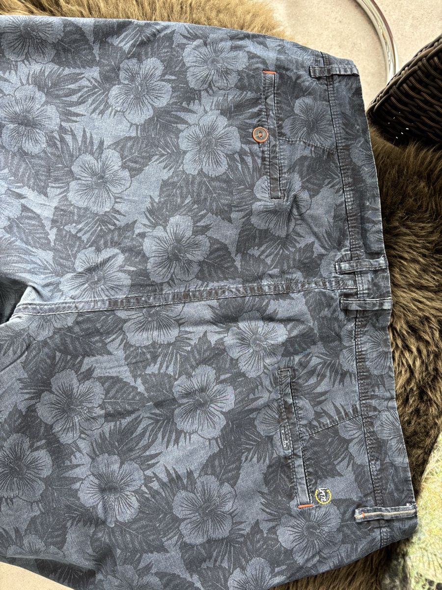 Pantaloni: Kurze Hose, Bermudas – Nuovo (secondo la descrizione) da Krattigen venduto da Landado 3