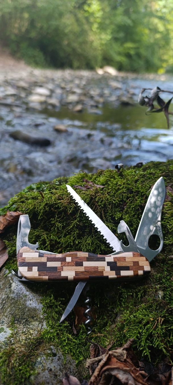 Victorinox Coltelli tascabile: Victorinox Taschenmesser  – Usato da Oppligen venduto da can_rf8g