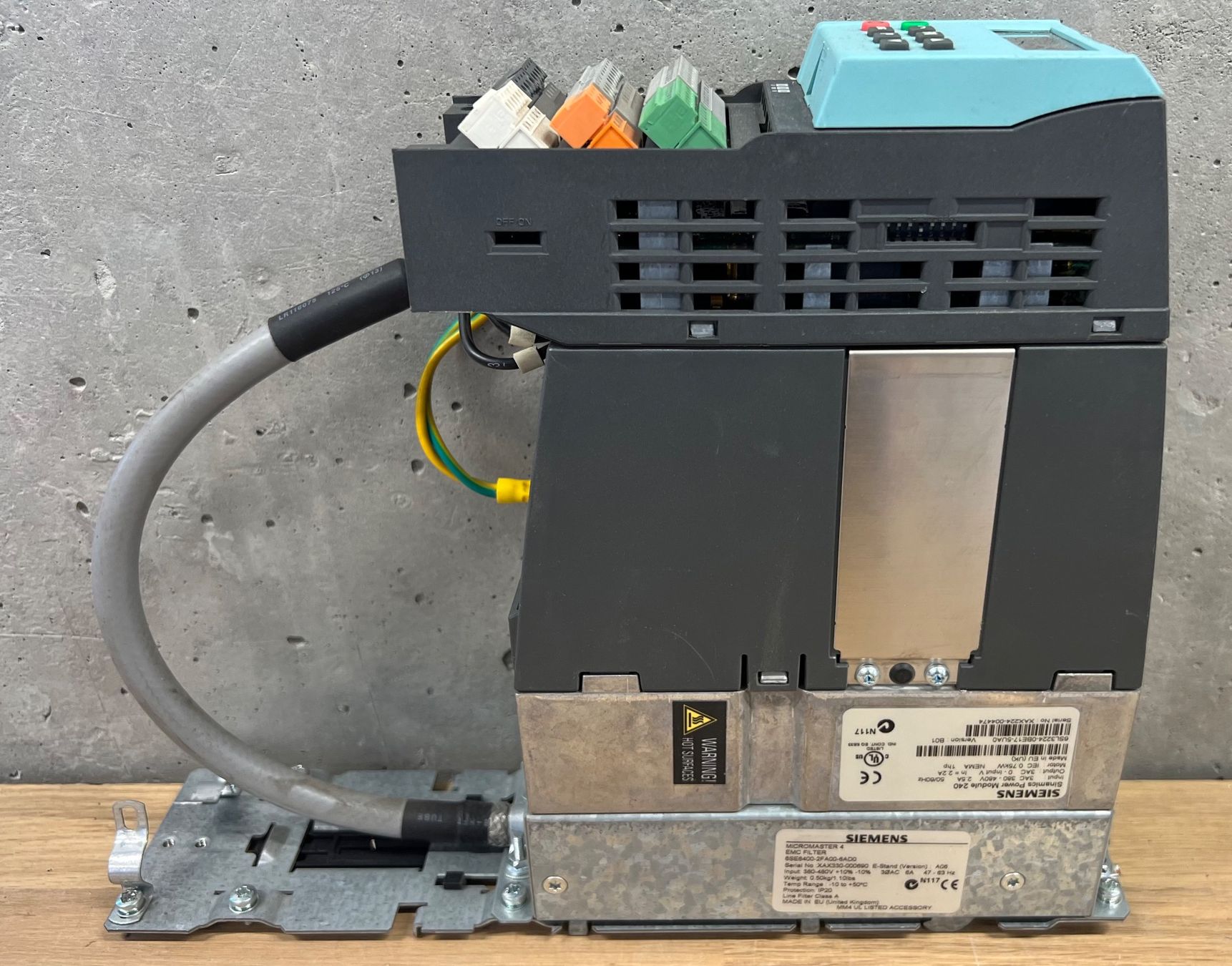 Siemens Wechselrichter: Frequenzumrichter 0.75kW Siemens Sinamics PM240 – Gebraucht aus Romanshorn von DonRicardoo 1