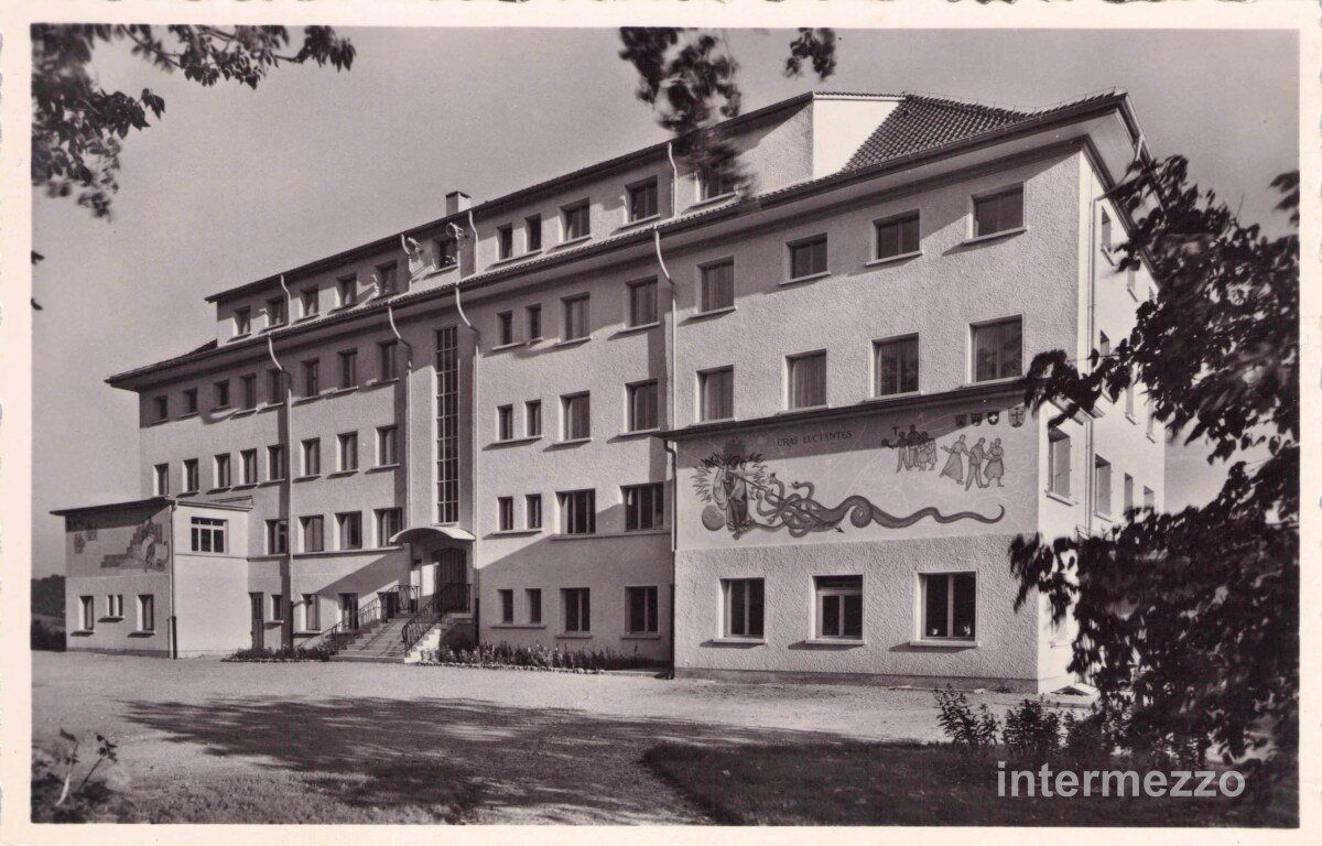 Cartoline postali: Matran FR // Collège St. Joseph // Sommer – Usato da Basel venduto da intermezzo12