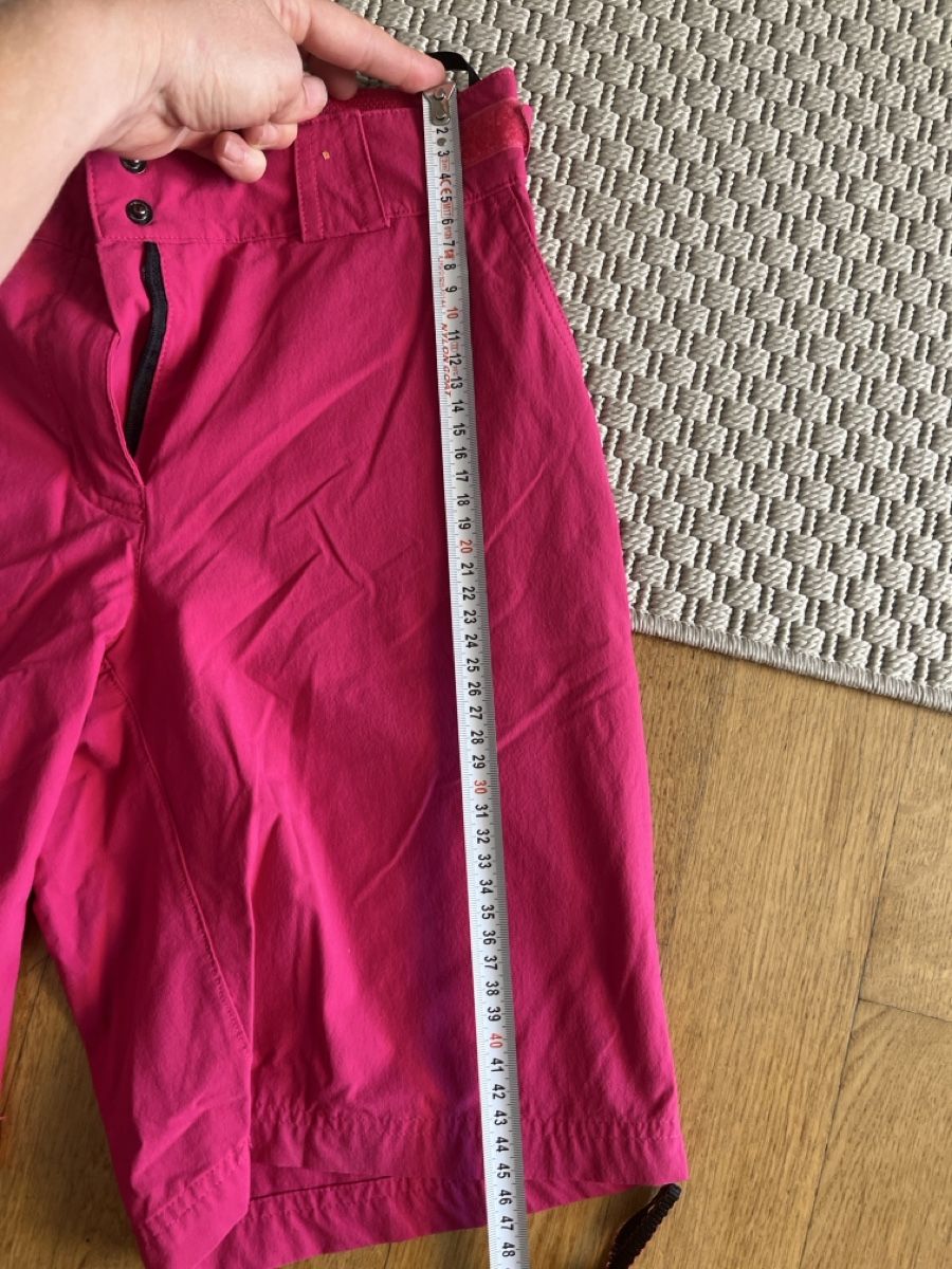 Ziener Hosen: Shorts, Ziener, pink, 36 – Gebraucht aus Solothurn von Bobesch08 6