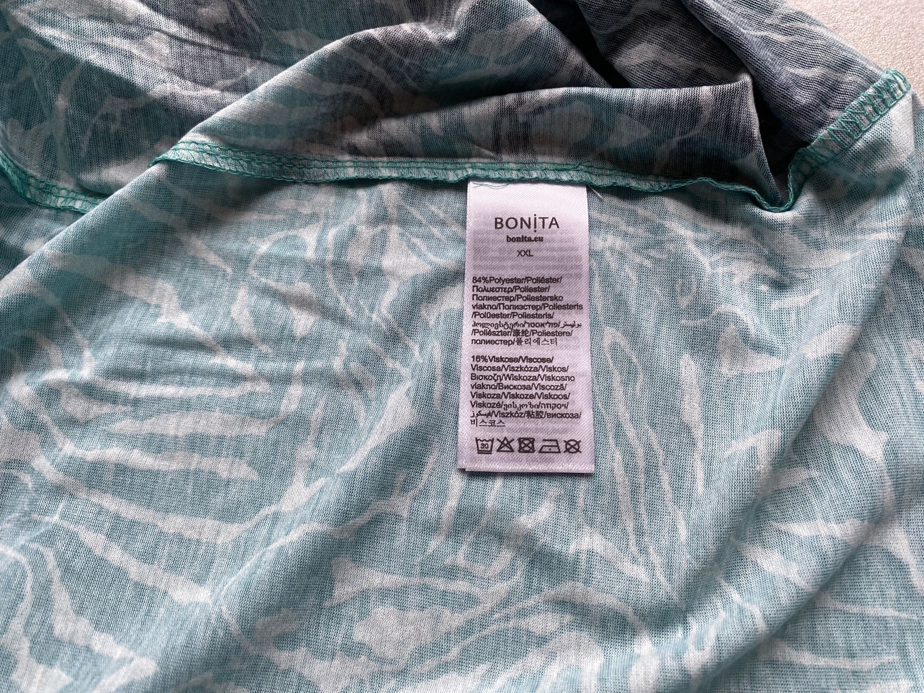 Bonita T-shirt: T-Shirt – Nuovo (secondo la descrizione) da Bülach venduto da Jackybabue 4