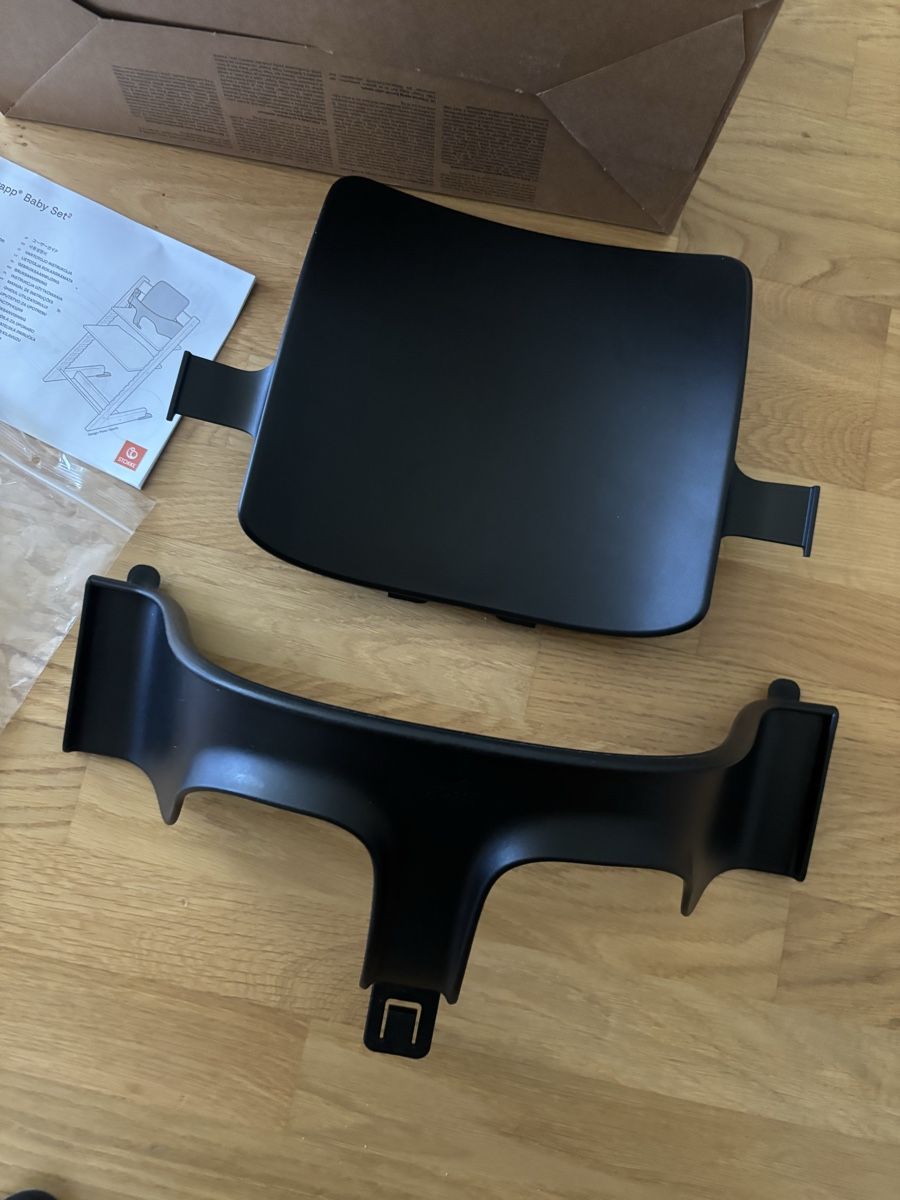 Stokke Seggioloni: Stokke Tripp Trapp Baby Set 2 Schwarz – Usato da Wabern venduto da mikuonen 2