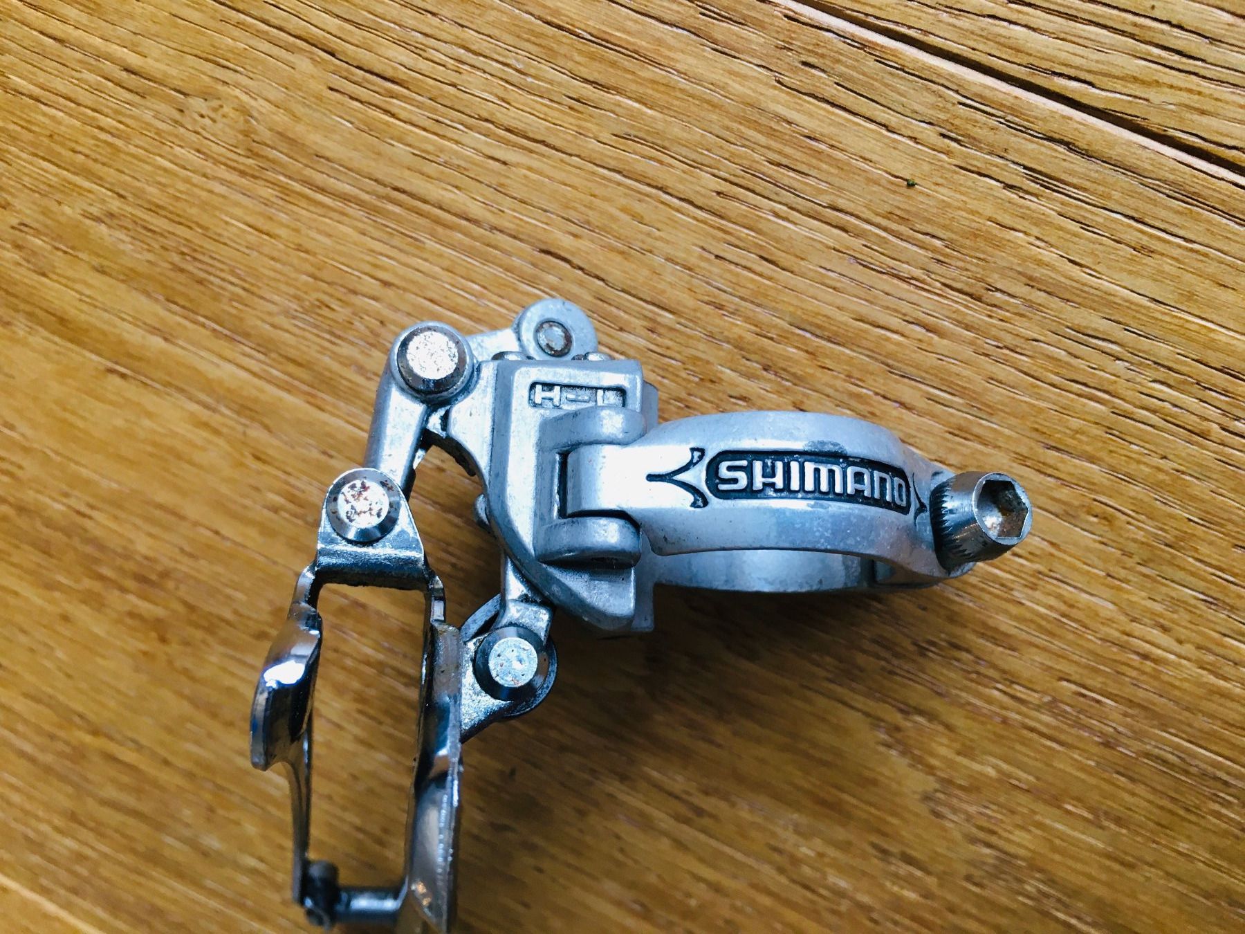 Pezzi di ricambio: Shimano 600 Arabesque Umwerfer – Usato da Obermumpf venduto da Estrela67 2