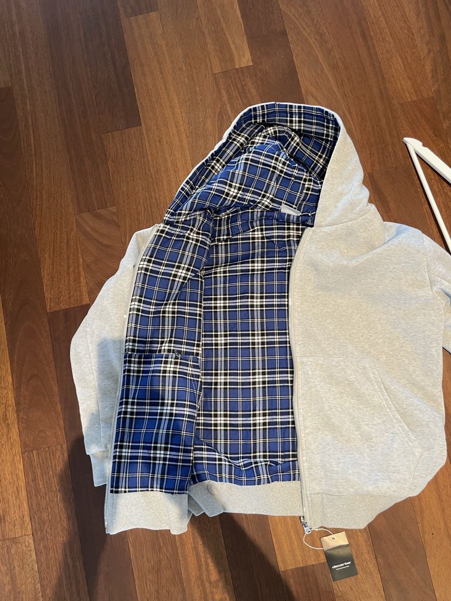 Maglioni & Felpe: Decarba Reversable Hoodie – Nuovo e nell'imballaggio originale da Zürich venduto da irinaw 1