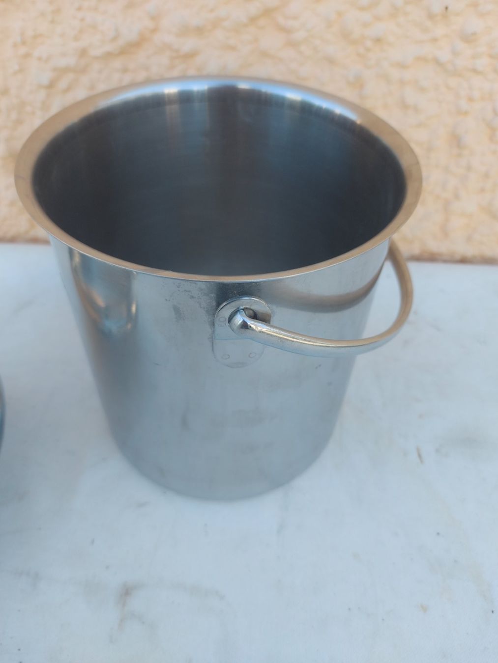 Sonstiges für Haushalt & Wohnen: Edelstahl Eimer mit Deckel;  Milchkessel 3,5Liter – Gebraucht aus Rheinau von profitronic.shop 5