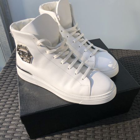 Sneaker