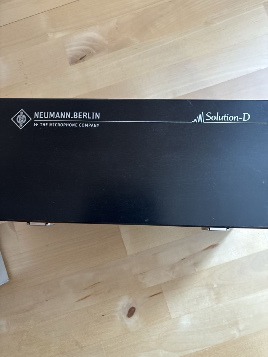Neumann Microphones: Neumann Solution-D Digital Microphone + Interface – D'occasion à Basel par laportal 1
