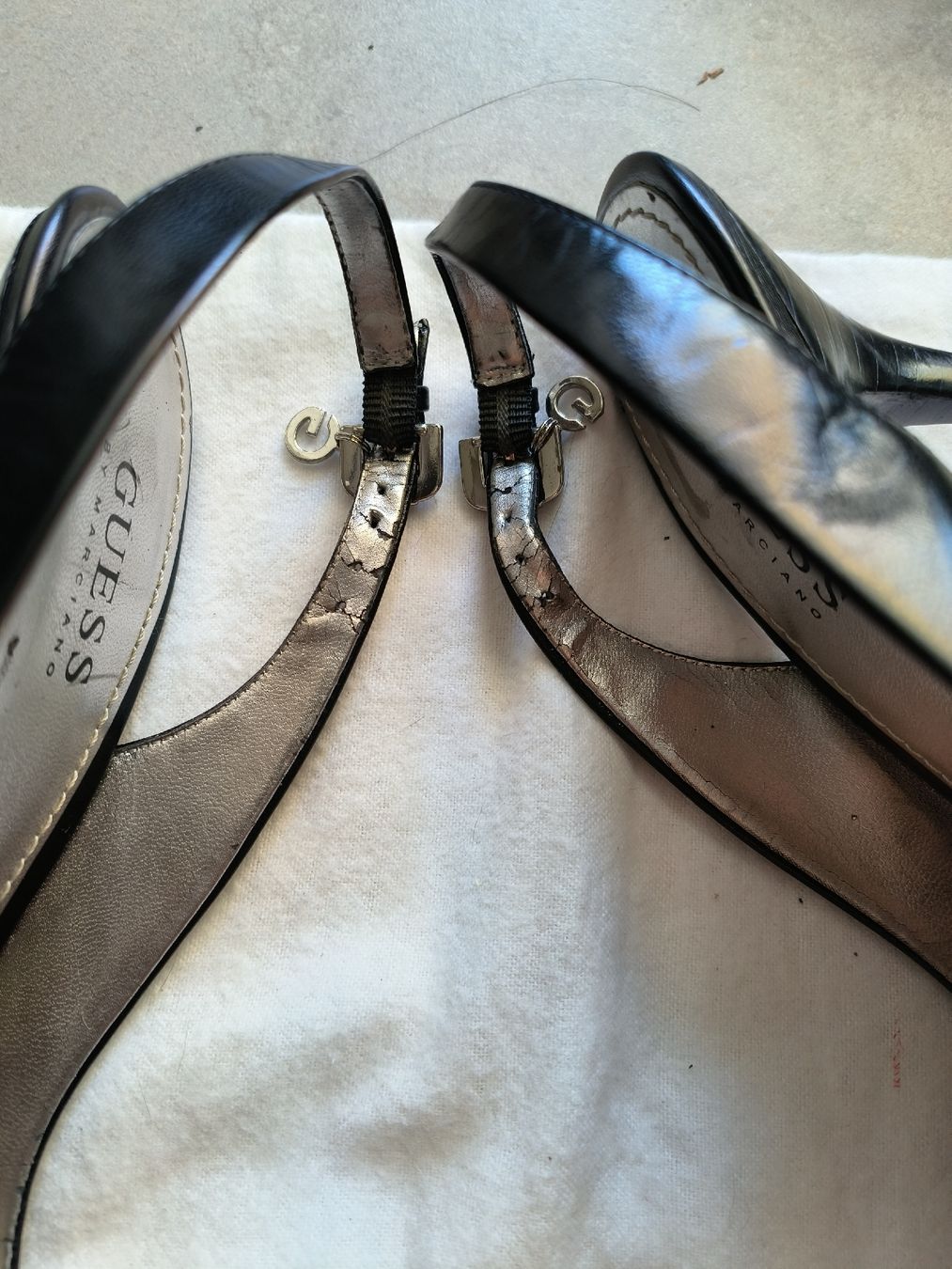 Guess Scarpe da donna: Escarpins Guess taille 41 – Usato da Préverenges venduto da cpa_v28q 6